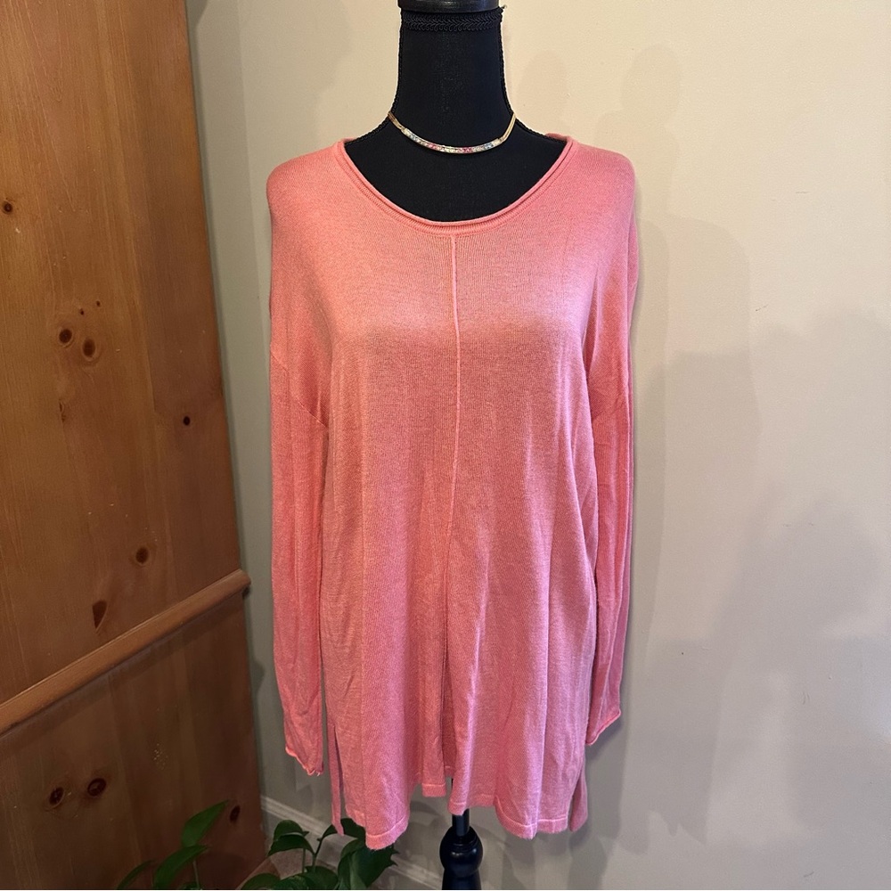 🌹C Est. 1946 • NWT Pinkish COZY Long Sleeve Sweater •